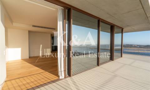 Cobertura T4 com vistas panorâmicas na Foz