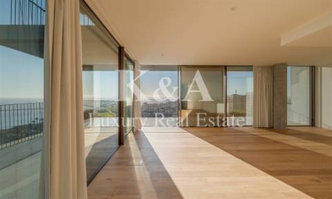 Cobertura T4 com vistas panorâmicas na Foz