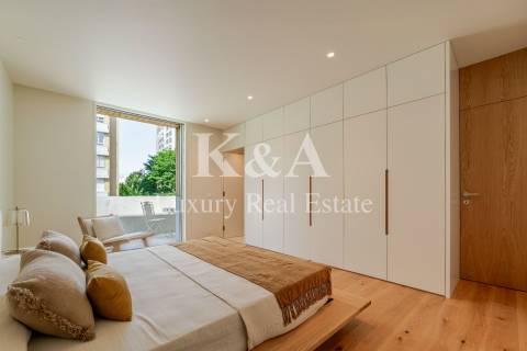 Moradia T4+1 num Novo Condomínio na Boavista