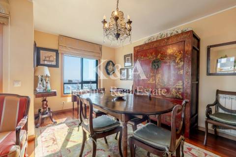 Apartamento T4+1 na Foz