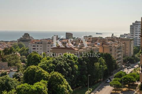 Apartamento T4+1 na Foz