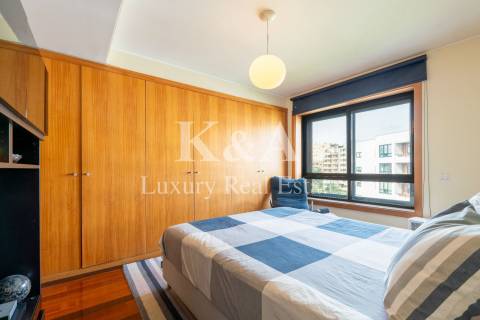 Apartamento T4+1 na Foz