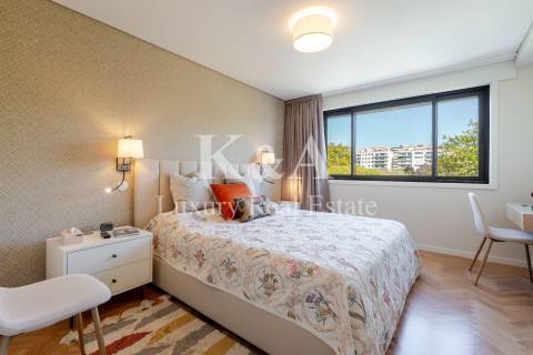 Apartamento T2+1 na Foz Velha.