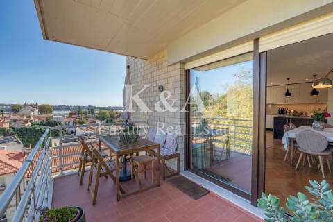 Apartamento T2+1 na Foz Velha.