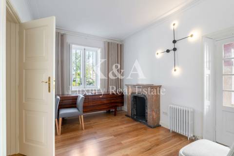 Moradia isolada no Bairro de Hollywood