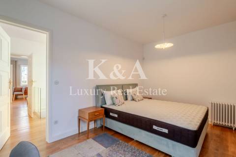 Moradia isolada no Bairro de Hollywood