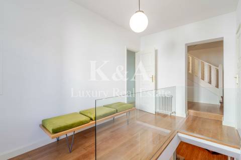 Moradia isolada no Bairro de Hollywood