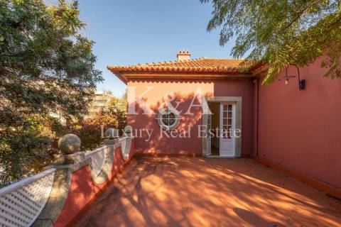 Moradia isolada no Bairro de Hollywood