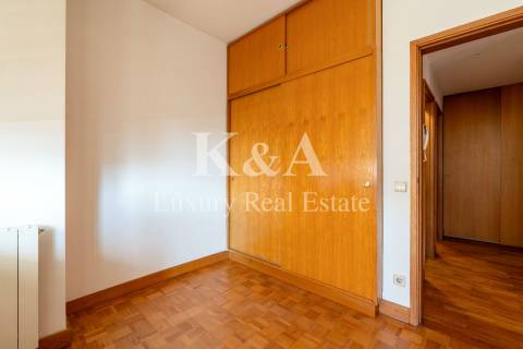 Apartamento T3+1 na Foz