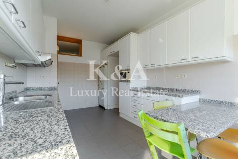 Apartamento T3+1 na Foz