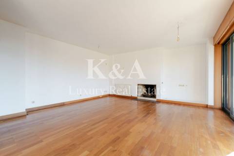 Apartamento T3+1 na Foz