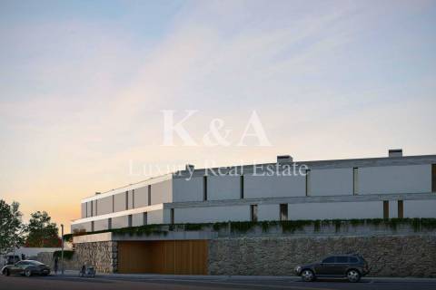 Moradia em condomínio fechado, perto do Parque da Cidade.