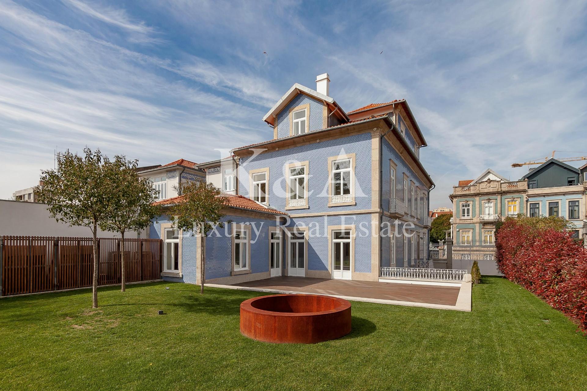 Moradia T6 Venda em Cedofeita, Santo Ildefonso, Sé, Miragaia, São Nicolau e Vitória,Porto