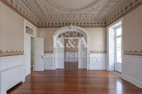 Moradia T6 Venda em Cedofeita, Santo Ildefonso, Sé, Miragaia, São Nicolau e Vitória,Porto