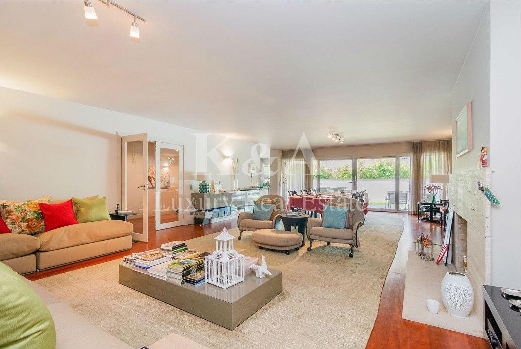 Apartamento T4 Duplex com jardim na Foz