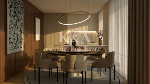 Penthouse T4 duplex com terraço na Foz