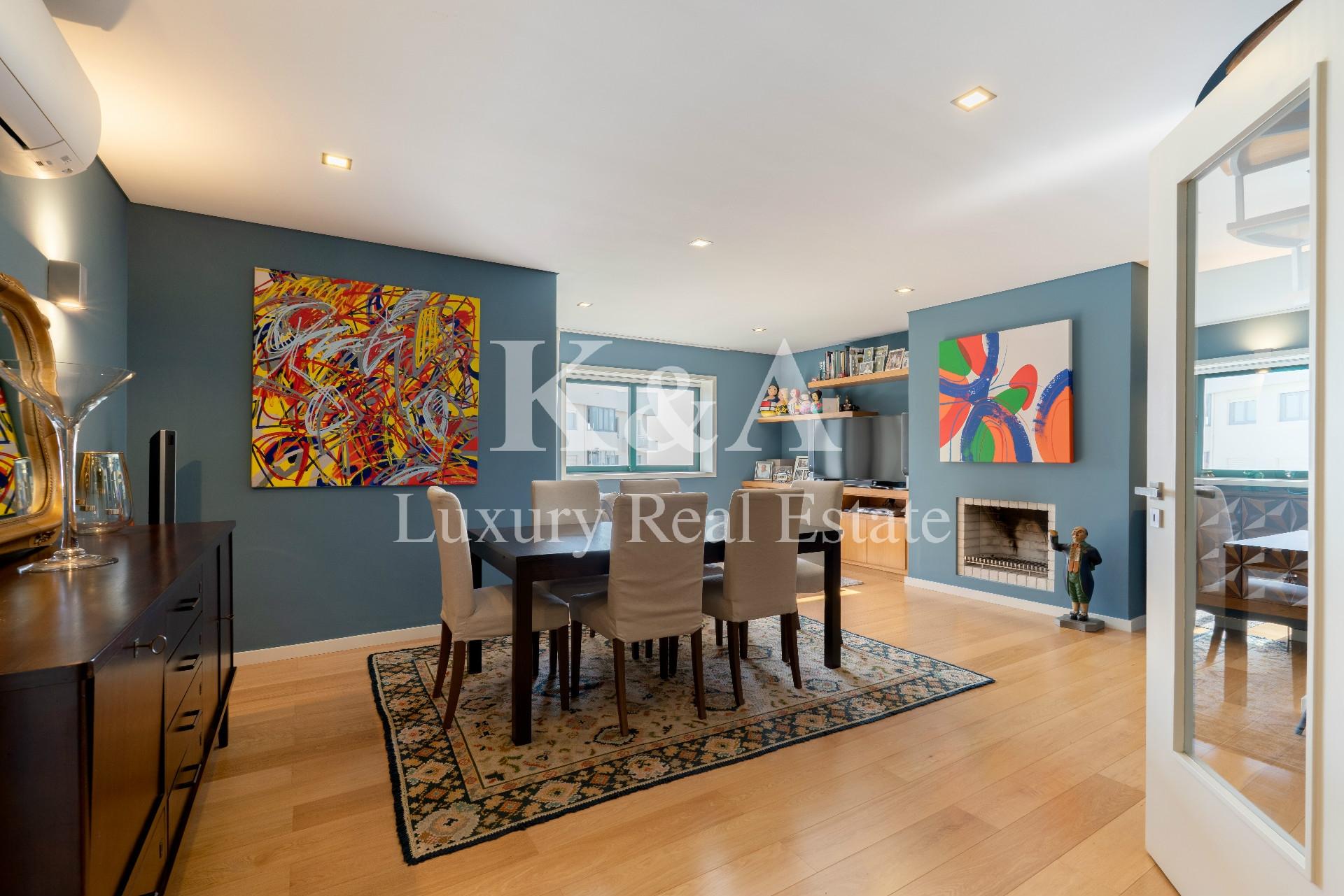 Apartamento T4 Duplex na Foz.