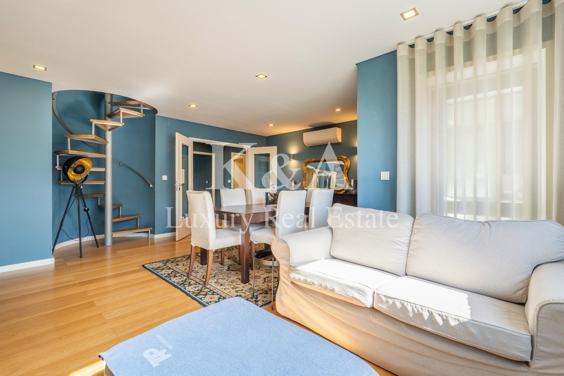 Apartamento T4 Duplex na Foz.