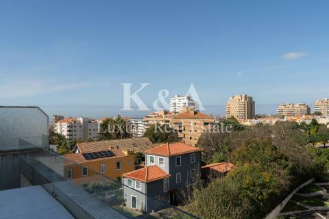 Apartamento T4 Duplex na Foz.