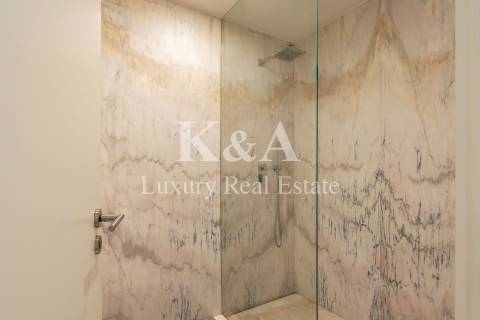 Apartamento T3 na primeira linha de mar na Foz