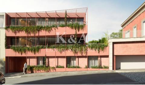 Apartamento T4+1 com terraço na Foz