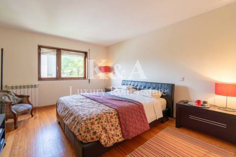 Moradia T3+1 na Foz com jardim