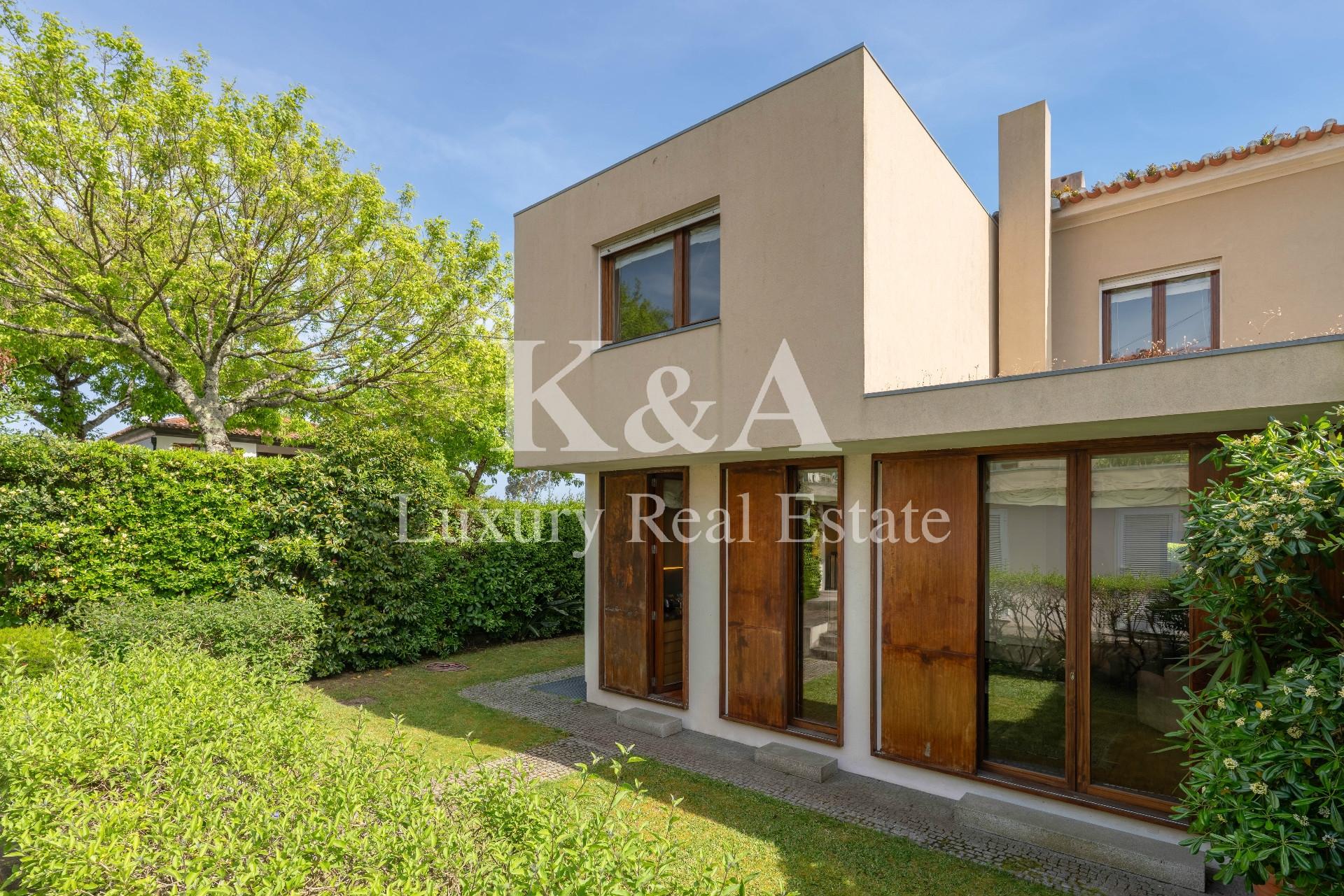 Moradia T3+1 na Foz com jardim