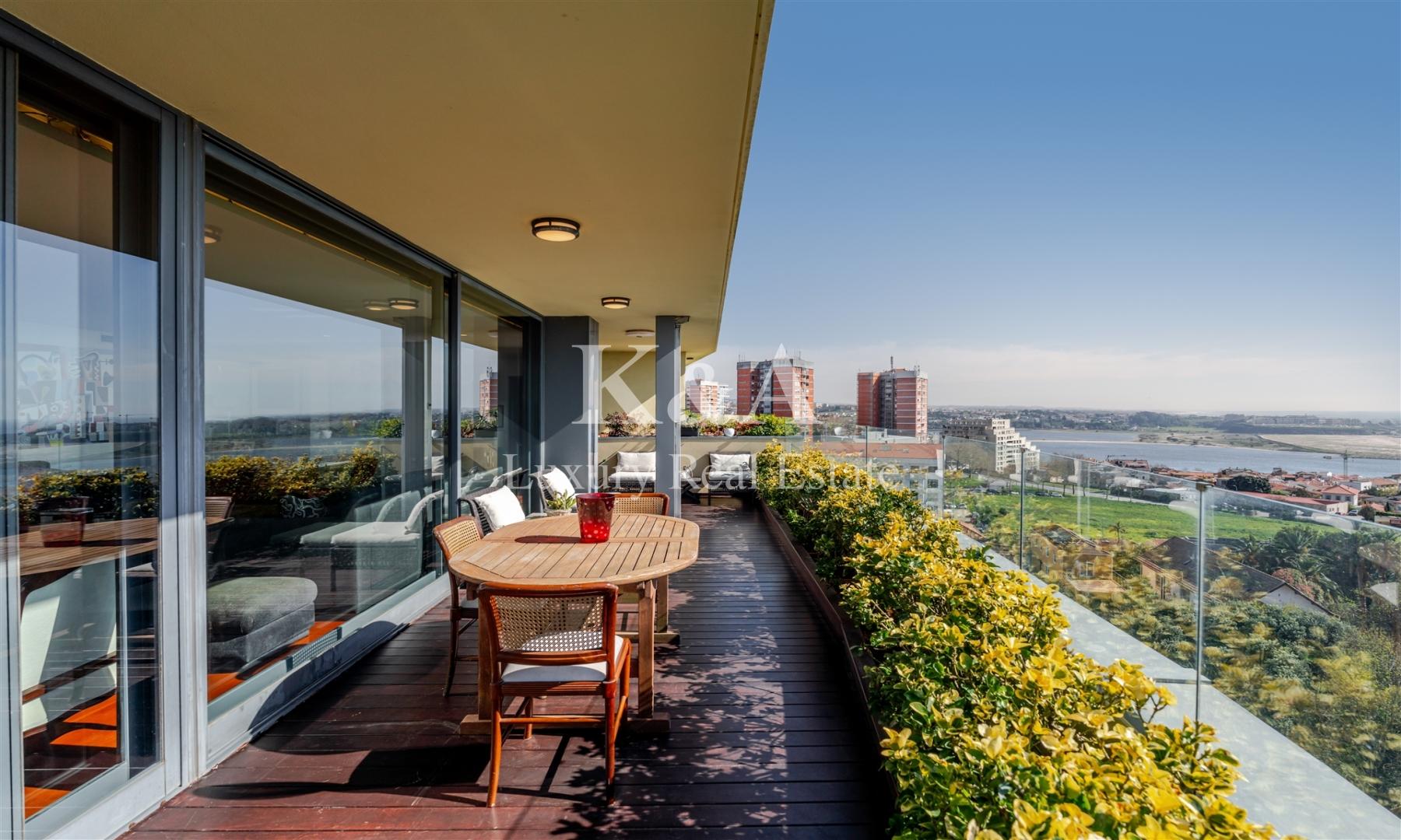 Apartamento T5+1 Venda em Aldoar, Foz do Douro e Nevogilde,Porto