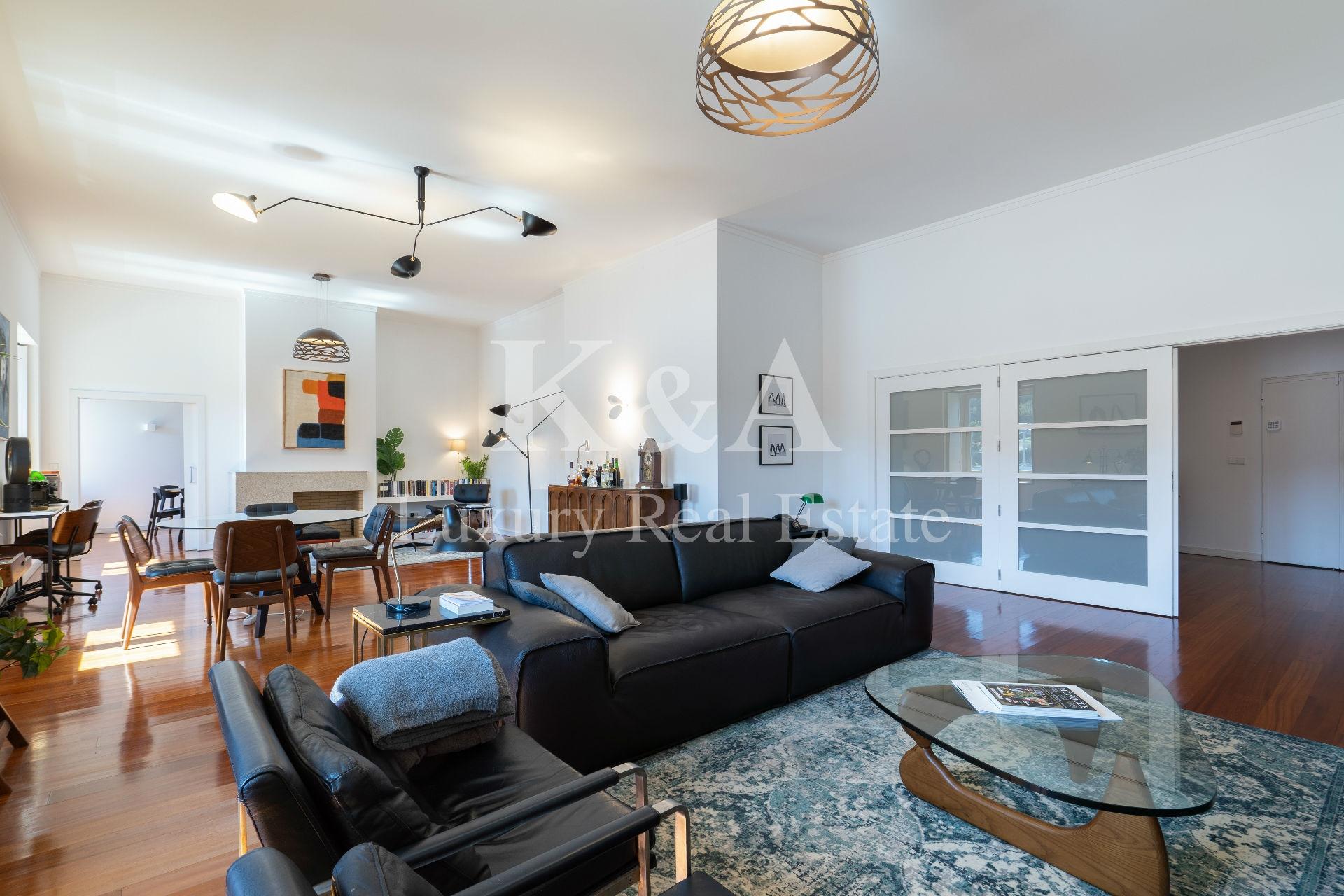 Apartamento com vista privilegiada sobre o rio Douro