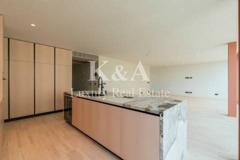 Apartamento T4+1 com terraço na Foz