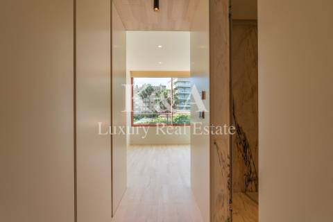 Apartamento T4+1 com terraço na Foz