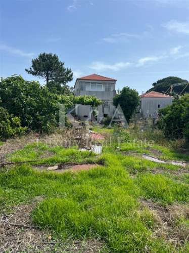 Terreno com vistas inalteraveis sobre o rio Douro