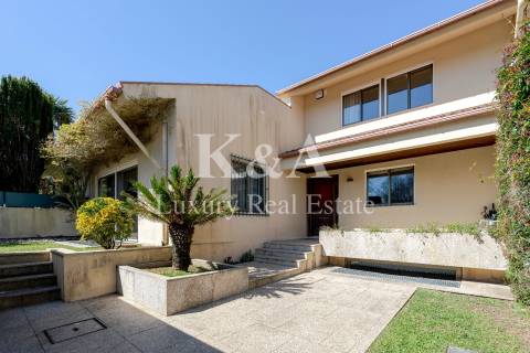 Moradia V5 com jardim na Foz