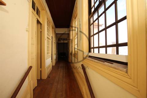 Prédio T7 Venda em Vila Nova de Famalicão e Calendário,Vila Nova de Famalicão