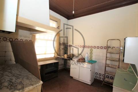 Prédio T7 Venda em Vila Nova de Famalicão e Calendário,Vila Nova de Famalicão