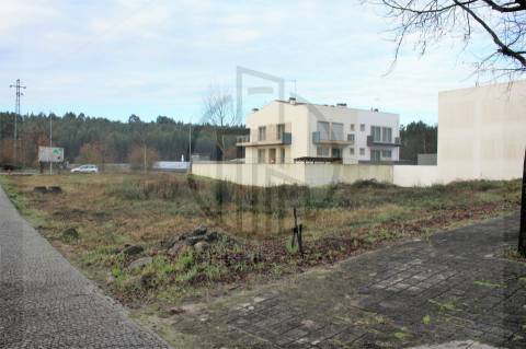 Lote de Terreno  Venda em Folgosa,Maia