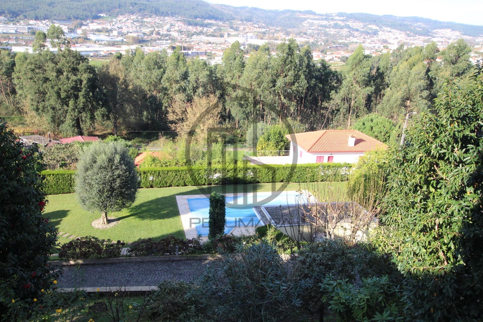 Moradia Isolada T5 Venda em Castelões,Vila Nova de Famalicão