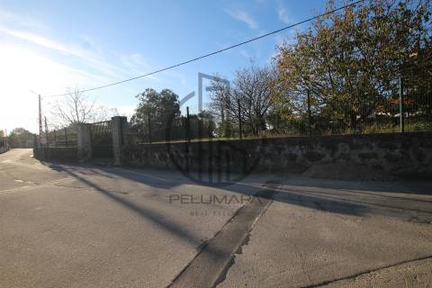 Terreno Para Construção  Venda em Carreira e Bente,Vila Nova de Famalicão