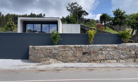 Moradia T3 Venda em Leitões, Oleiros e Figueiredo,Guimarães