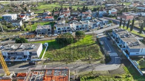 Lote de Terreno  Venda em Oliveira (Santa Maria),Vila Nova de Famalicão