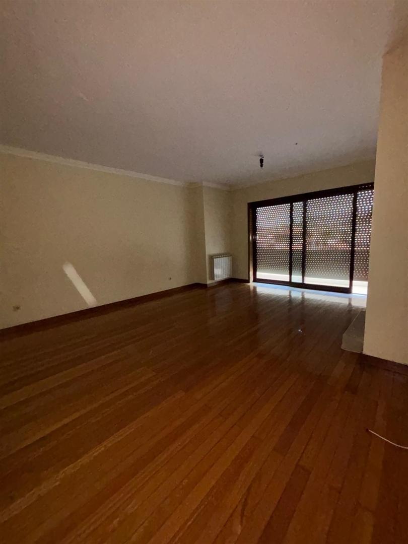 Apartamento T3 Arrendamento em Vila Nova de Famalicão e Calendário,Vila Nova de Famalicão