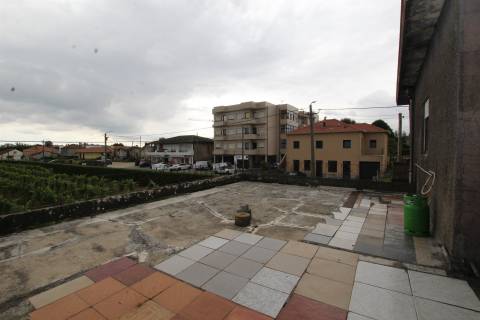 Moradia T6 Venda em Carreira e Bente,Vila Nova de Famalicão