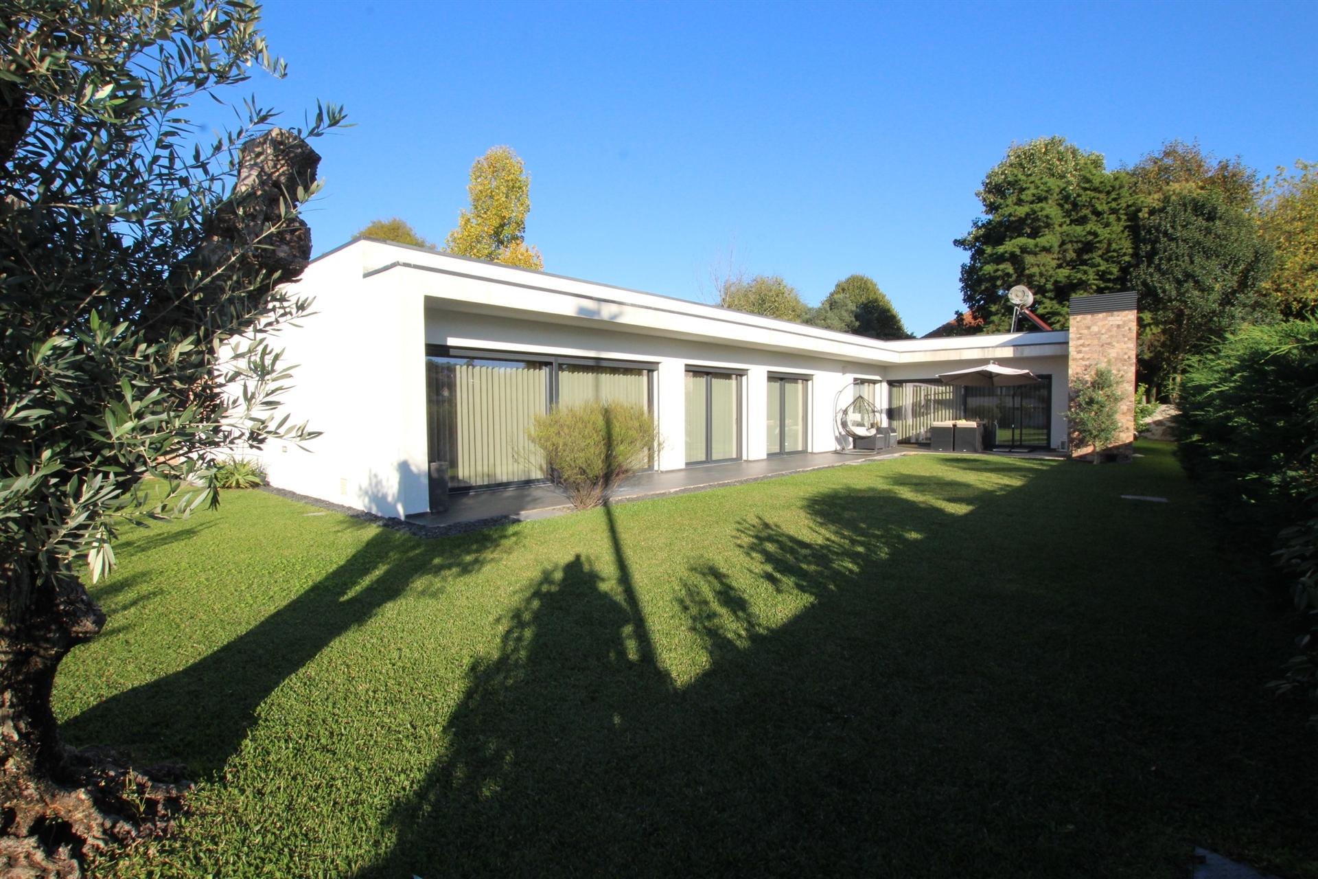 Moradia T3 Venda em Louro,Vila Nova de Famalicão