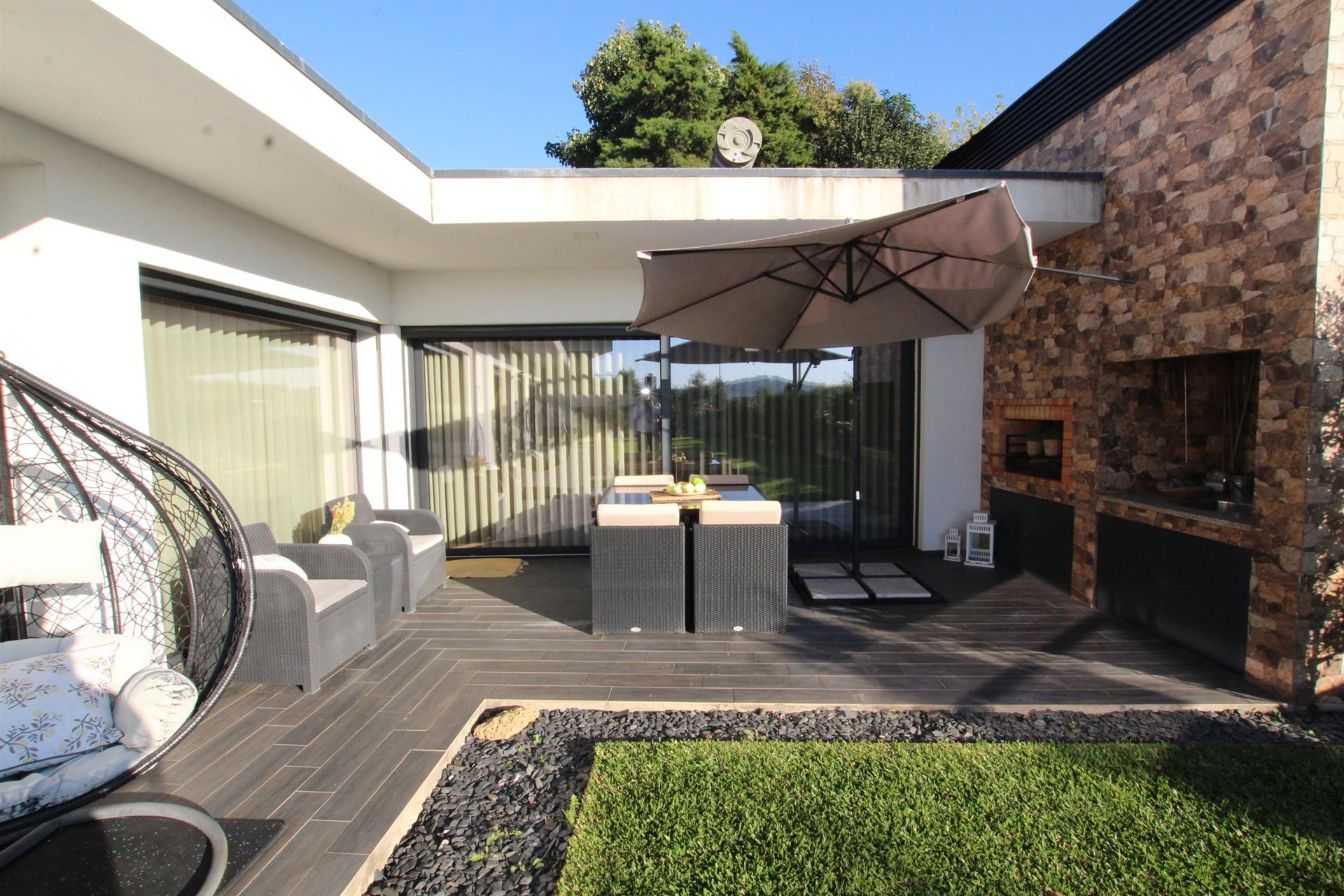 Moradia T3 Venda em Louro,Vila Nova de Famalicão