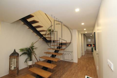 Moradia Isolada T4 Venda em Louro,Vila Nova de Famalicão