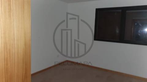 Apartamento T3 Venda em Oliveira (Santa Maria),Vila Nova de Famalicão