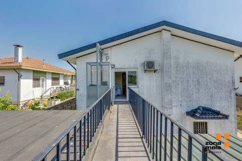 Moradia Isolada T5 Venda em Nogueira e Silva Escura,Maia