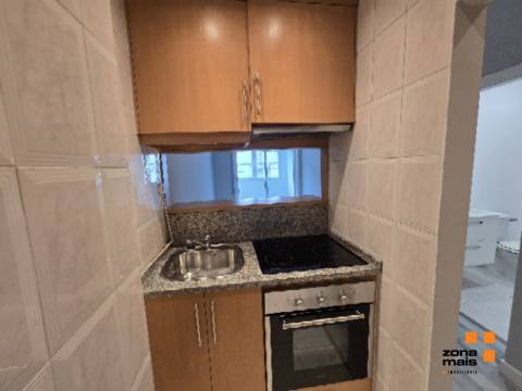 Apartamento T1 Arrendamento em Cedofeita, Santo Ildefonso, Sé, Miragaia, São Nicolau e Vitória,Porto