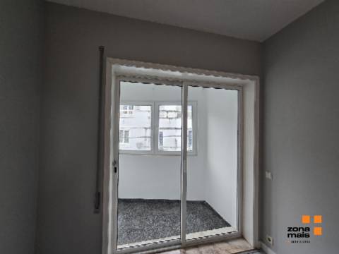 Apartamento T1 Arrendamento em Cedofeita, Santo Ildefonso, Sé, Miragaia, São Nicolau e Vitória,Porto