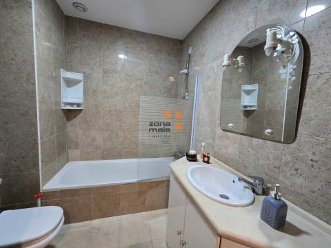 Apartamento T0 Arrendamento em Cedofeita, Santo Ildefonso, Sé, Miragaia, São Nicolau e Vitória,Porto